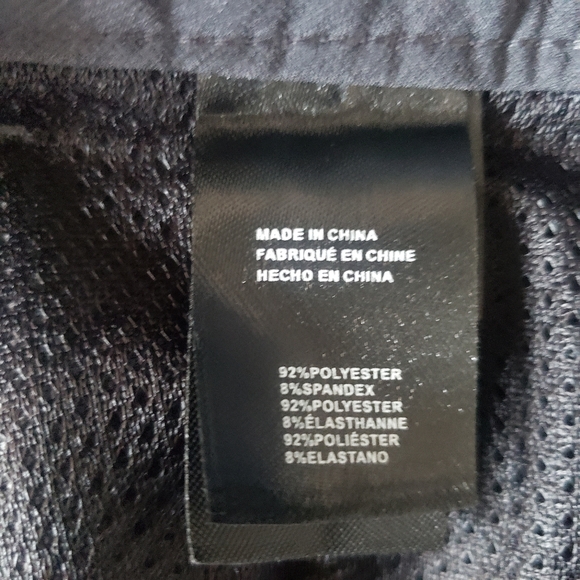 KENNETH COLE Tech Shorts - Picture 5 of 6